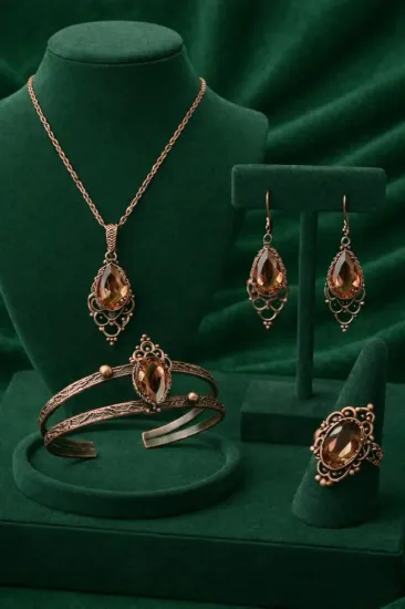 Picture of Kadın Bakır Bileklik Kolye Yüzük Küpe Takım Seti ( Damla Model )